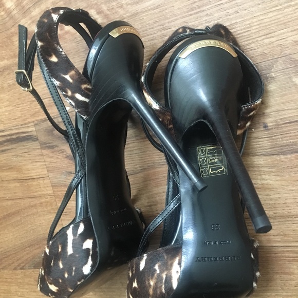 Burberry Leopard Heels 39 - Picture 4 of 4